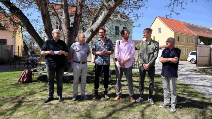 Gruppenbild von links nach rechts Joachim Muus, Jürgen Schneider, Matthias Gründel, Adam Sevens, Joschua Pleep. Jose Nuevo